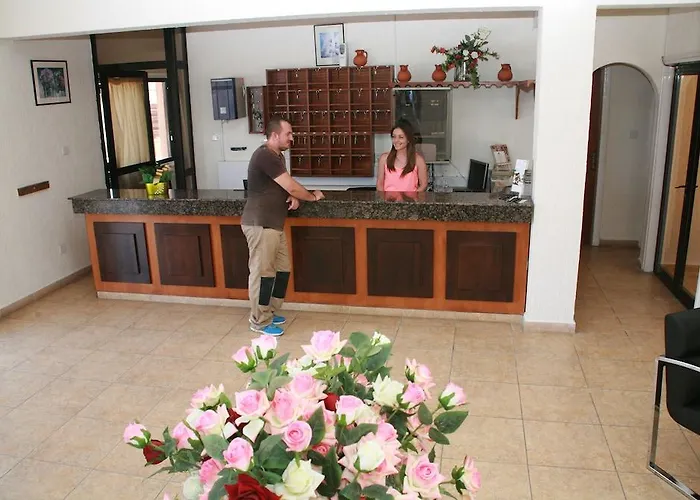 New York Plaza Aparthotel Paphos