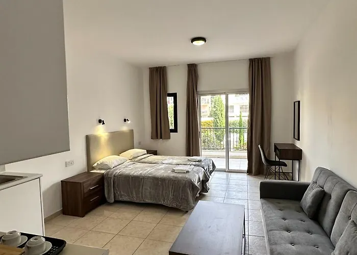 Aparthotel New York Plaza 3*