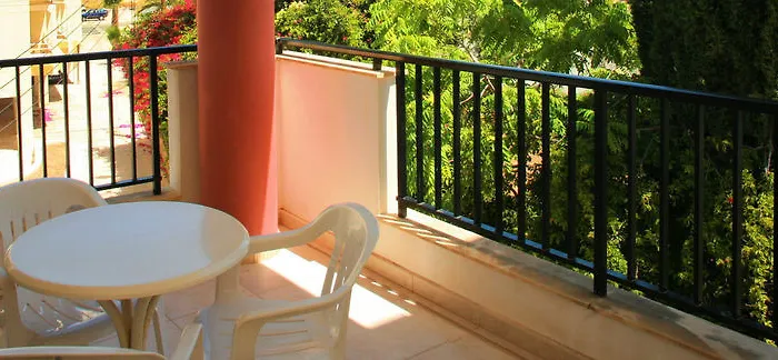 New York Plaza 3* Paphos