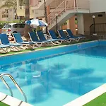 New York Plaza Aparthotel