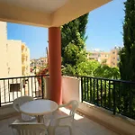 New York Plaza Apartmanhotel Paphos