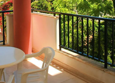 New York Plaza 3* Pafos