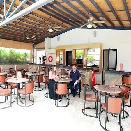 New York Plaza מלון דירות