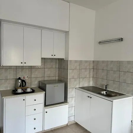 New York Plaza מלון דירות פאפוס