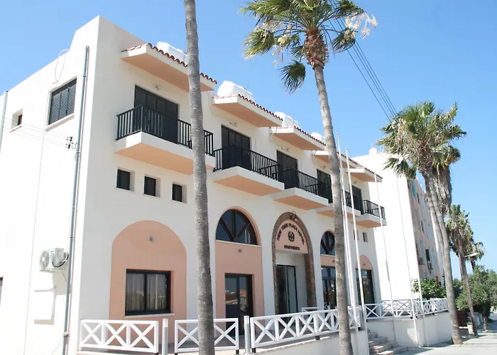 New York Plaza Aparthotel Paphos