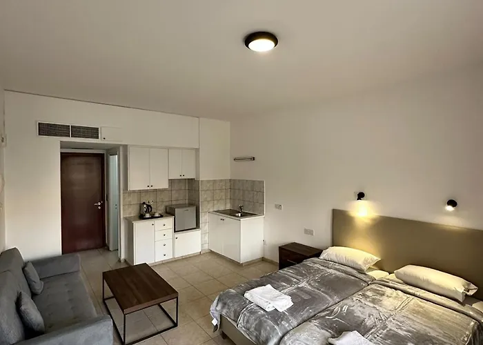 New York Plaza Aparthotel Paphos