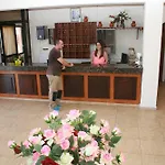 New York Plaza Apart-hotel Pafos