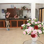 New York Plaza Apart-hotel Pafos