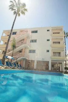 Apartmanhotel New York Plaza Paphos
