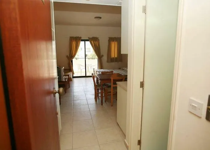 Apartmanhotel New York Plaza Paphos